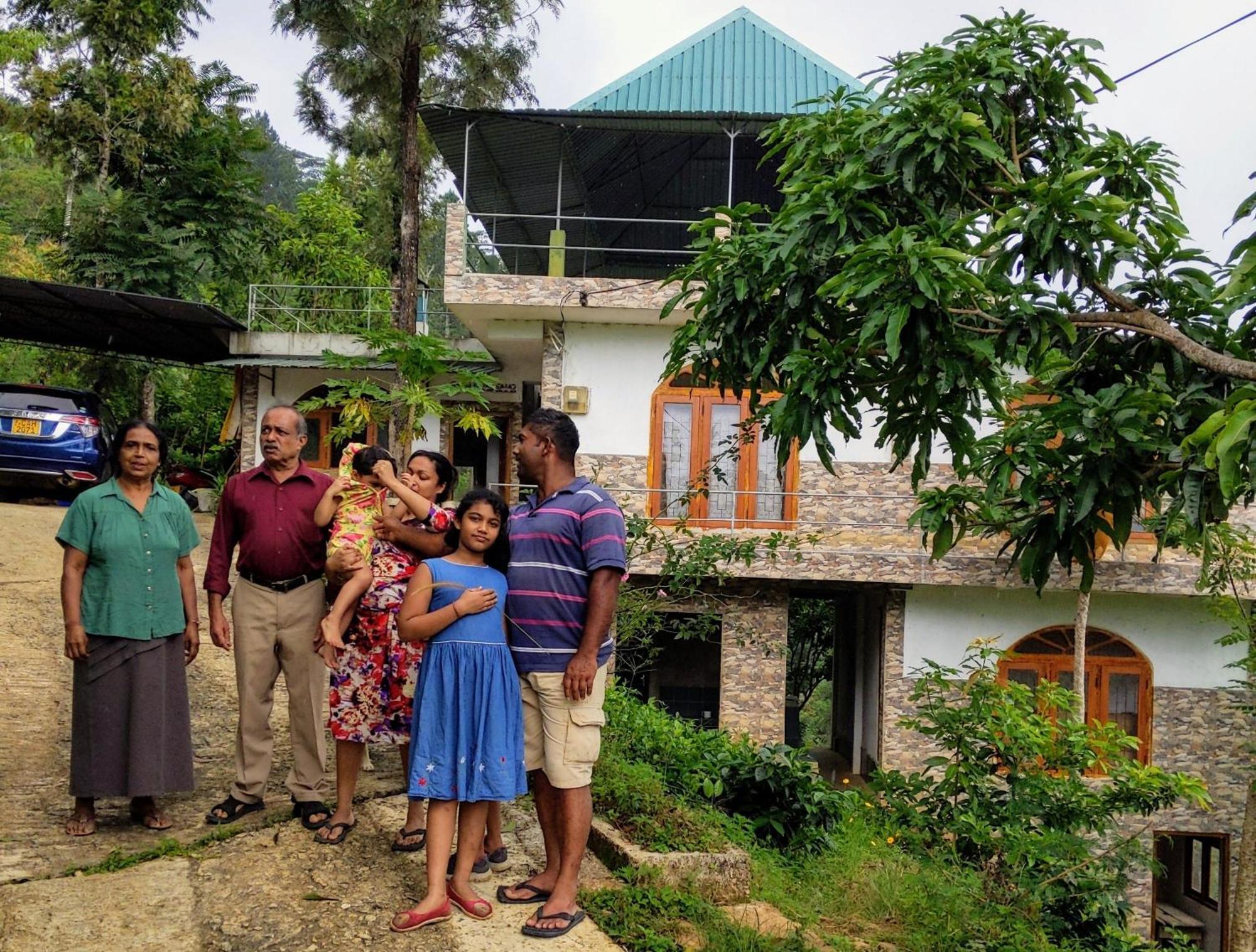 Rohana Estate Lodging & Camping Kandy Buitenkant foto